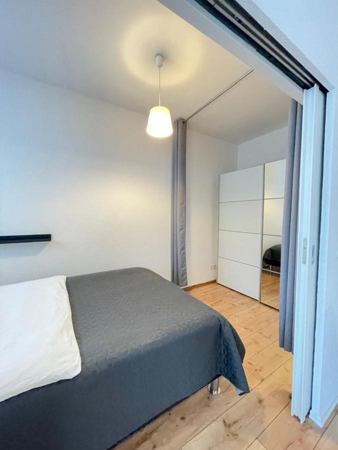 Ferienwohnung Im Stadtzentrum Von Bernau - Schoene Ferienwohnung Mit 1 1/2 Zimmern, Bad, Spuelmaschine, Waschmaschine, Komplette Kueche, Wlan Bernau bei Berlin Kültér fotó